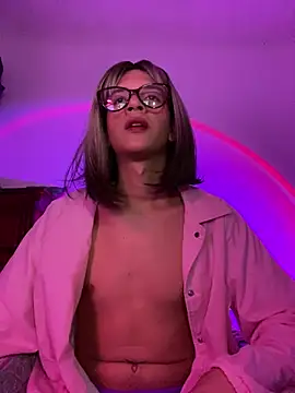 thalia dyson online show from February 2025 04:12:02 AM