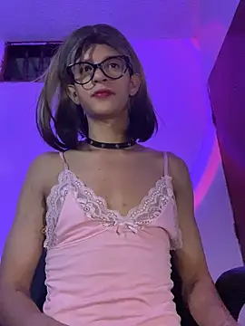 thalia dyson online show from September 2025 04:14:02 AM