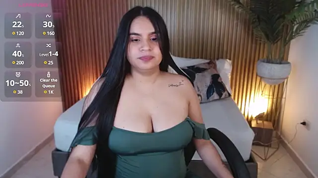 maite saens  online show from January 2025 02:26:01 AM