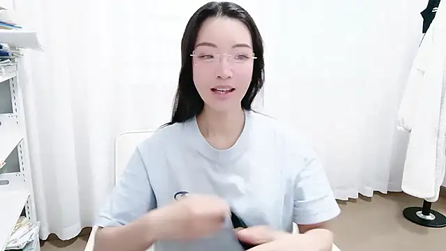 Snapshot of Lucky-kaka999 chatting on December 2025 02:50:02 AM Lucky-kaka999 online show from December 2025 02:50:02 AM