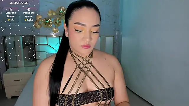 stefany duque1  online show from March 2025 02:47:01 AM
