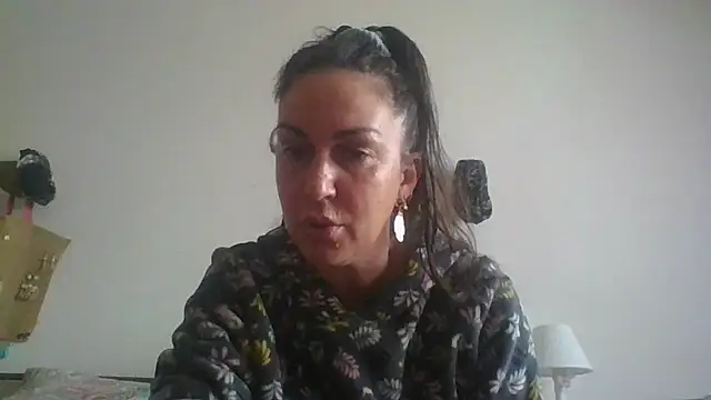 BELLAMORGANE1 online show from December 2024 03:26:02 PM