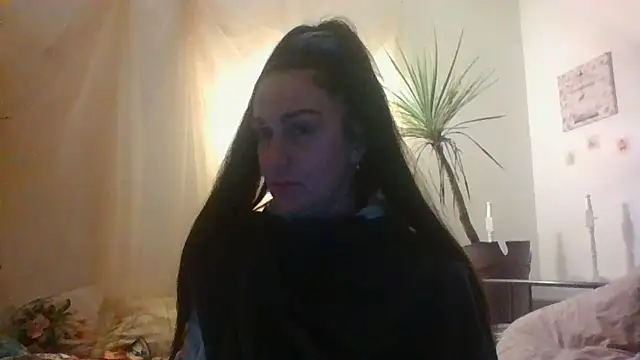 BELLAMORGANE1 online show from February 2025 01:11:02 PM