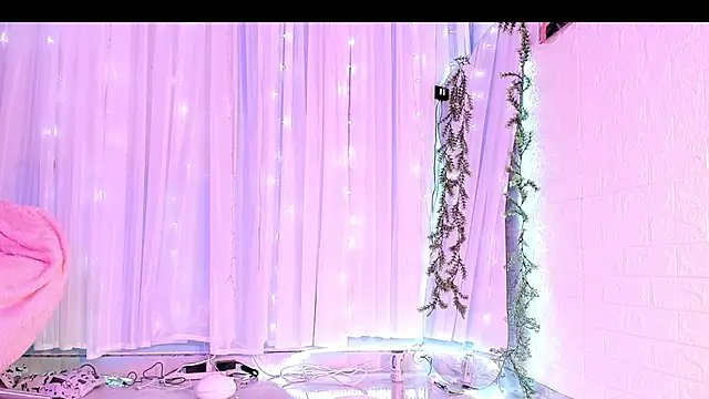 Snapshot of NattSumi chatting on January 2025 09:37:02 AM NattSumi online show from January 2025 09:37:02 AM