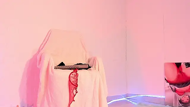 Snapshot of NattSumi chatting on January 2025 11:21:01 PM NattSumi online show from January 2025 11:21:01 PM