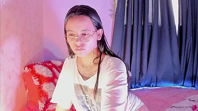 Snapshot of NattSumi chatting on November 2025 01:21:02 PM NattSumi online show from November 2025 01:21:02 PM