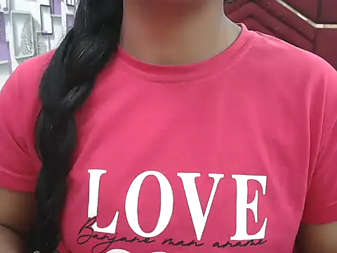 Somiya87 online show from December 2025 04:25:02 PM