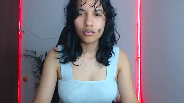 Snapshot of mari_heart chatting on December 2025 04:51:01 AM mari heart online show from December 2025 04:51:01 AM