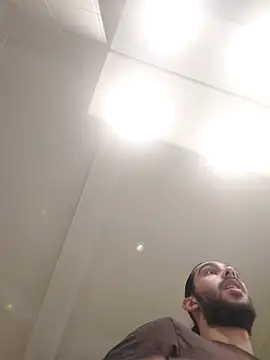 Snapshot of Levi_Latino chatting on November 2025 09:15:01 PM Levi Latino online show from November 2025 09:15:01 PM