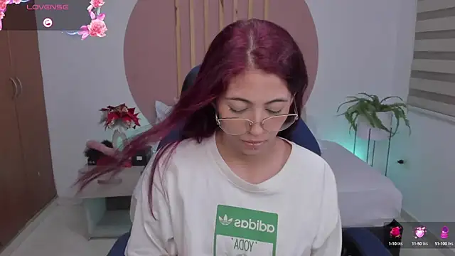 sweetpeach 20 online show from February 2025 07:10:02 PM