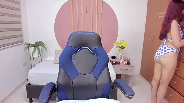 sweetpeach 20 online show from March 2025 07:18:01 PM