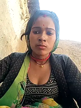 Arini Arora online show from February 2025 05:18:01 AM