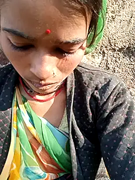 Arini Arora online show from February 2025 10:26:02 AM