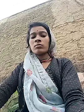 Arini Arora online show from February 2025 10:46:01 AM