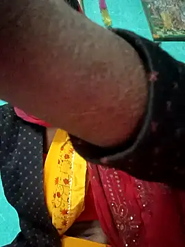 Arini Arora online show from February 2025 05:26:02 PM