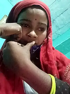 Arini Arora online show from February 2025 10:14:02 PM