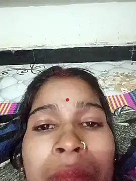 Arini Arora online show from February 2025 08:25:01 PM