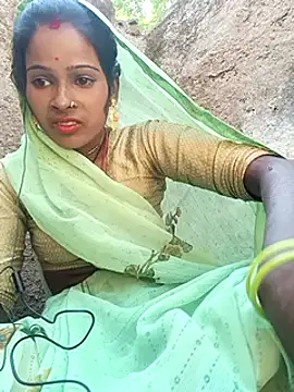 Arini Arora online show from February 2025 08:06:01 AM