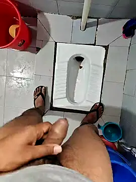 Snapshot of Whitehouse01 chatting on January 2025 05:19:02 AM Whitehouse01 online show from January 2025 05:19:02 AM