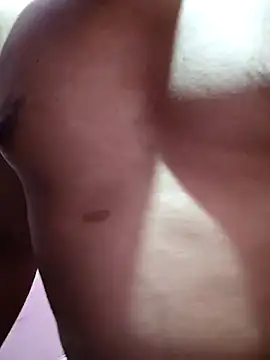 Snapshot of Whitehouse01 chatting on February 2025 06:07:01 PM Whitehouse01 online show from February 2025 06:07:01 PM