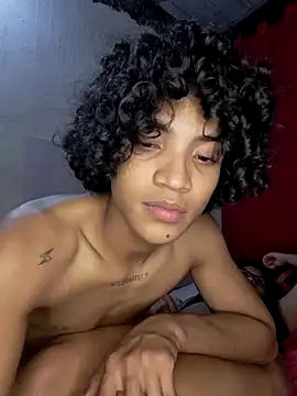 Snapshot of -Damian_Caliente- chatting on January 2025 02:25:01 AM -Damian Caliente- online show from January 2025 02:25:01 AM