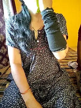 lovelygirl4567 online show from February 2025 04:11:01 AM