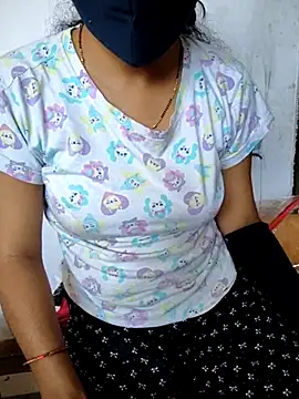 lovelygirl4567 online show from February 2025 09:05:01 AM