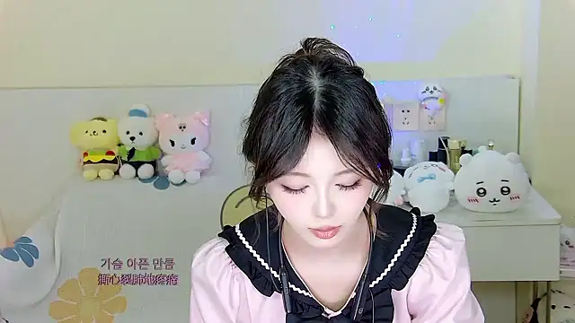 xixibaby- online show from January 2025 01:43:01 PM