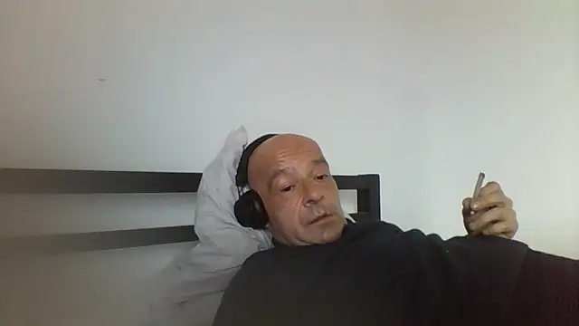 horndude187187 online show from December 2024 12:46:02 PM