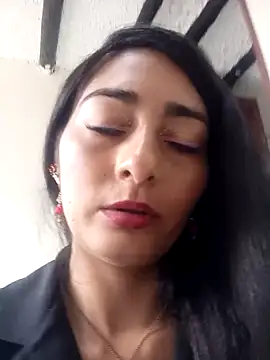 BELLA--26 online show from January 2025 05:12:02 PM