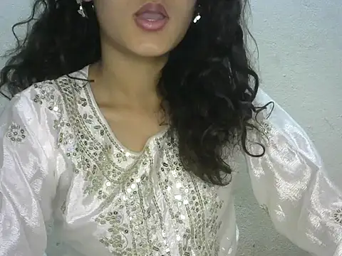 Horny honey69 online show from March 2025 10:28:02 AM