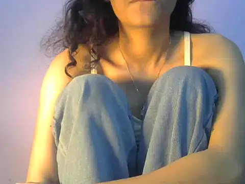 Horny honey69 online show from March 2025 07:42:02 PM