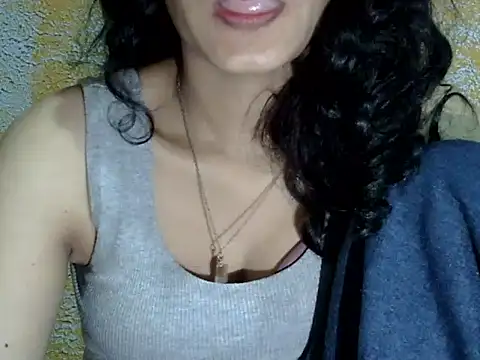 Horny honey69 online show from September 2025 12:59:02 PM