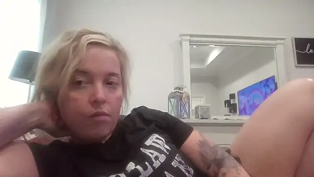 JennaLynn785 online show from February 2025 08:25:01 PM