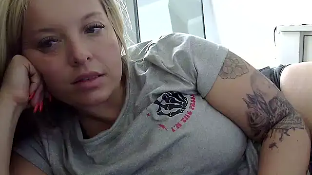 JennaLynn785 online show from March 2025 07:42:02 PM
