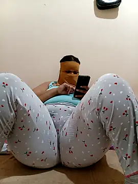 Samara-Bella online show from January 2025 11:32:01 PM