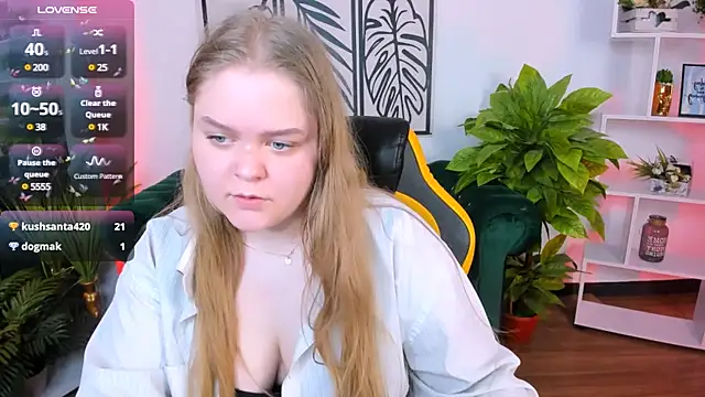 Snapshot of Erica__Alta chatting on March 2025 09:49:01 AM Erica Alta online show from March 2025 09:49:01 AM
