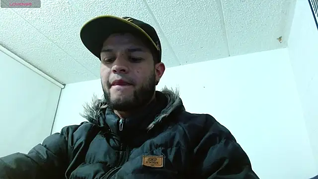 Snapshot of im_dominik chatting on January 2025 11:53:02 AM im dominik online show from January 2025 11:53:02 AM