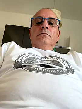 sempreilmio2 online show from September 2025 12:18:01 PM