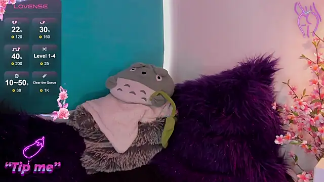 emma soffia  online show from February 2025 08:31:01 PM