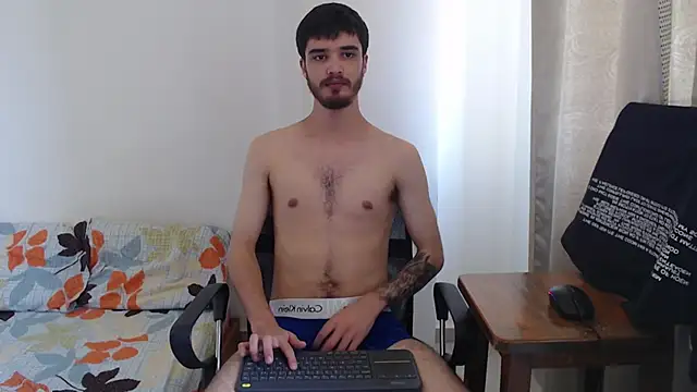 Aleex Miller online show from November 2025 05:02:01 PM