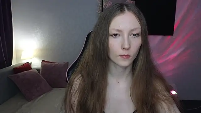 Snapshot of Sweeet_Lilit chatting on October 2025 10:18:02 PM Sweeet Lilit online show from October 2025 10:18:02 PM