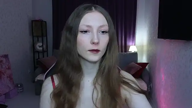 Snapshot of Sweeet_Lilit chatting on October 2025 10:43:02 PM Sweeet Lilit online show from October 2025 10:43:02 PM