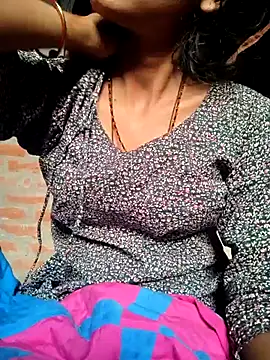 Snapshot of Sexy_Tanya69 chatting on November 2025 01:41:02 AM Sexy Tanya69 online show from November 2025 01:41:02 AM