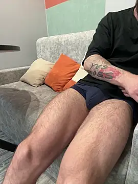 Snapshot of Ohhh_pleasure chatting on October 2025 09:15:01 AM Ohhh pleasure online show from October 2025 09:15:01 AM