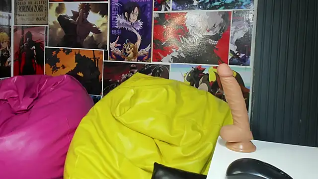 Snapshot of Zoe_Cheshire chatting on February 2025 05:08:01 AM Zoe Cheshire online show from February 2025 05:08:01 AM