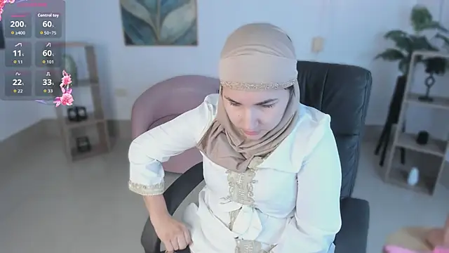 Ayha khalaf online show from November 2025 01:17:02 AM