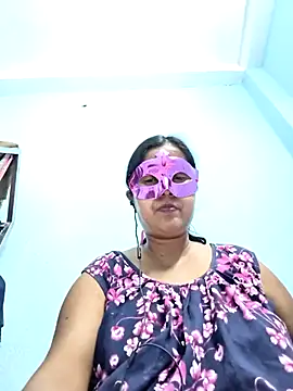 mahi43 online show from February 2025 07:19:02 PM