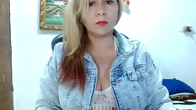 mariana0x online show from February 2025 03:52:01 PM