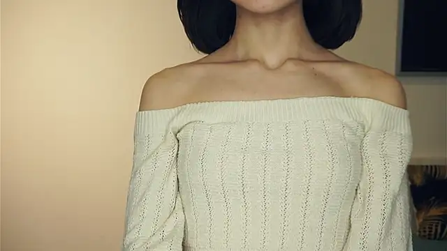 VeronaCritchlow online show from February 2025 10:51:02 AM